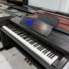 ROLAND HP 330 2