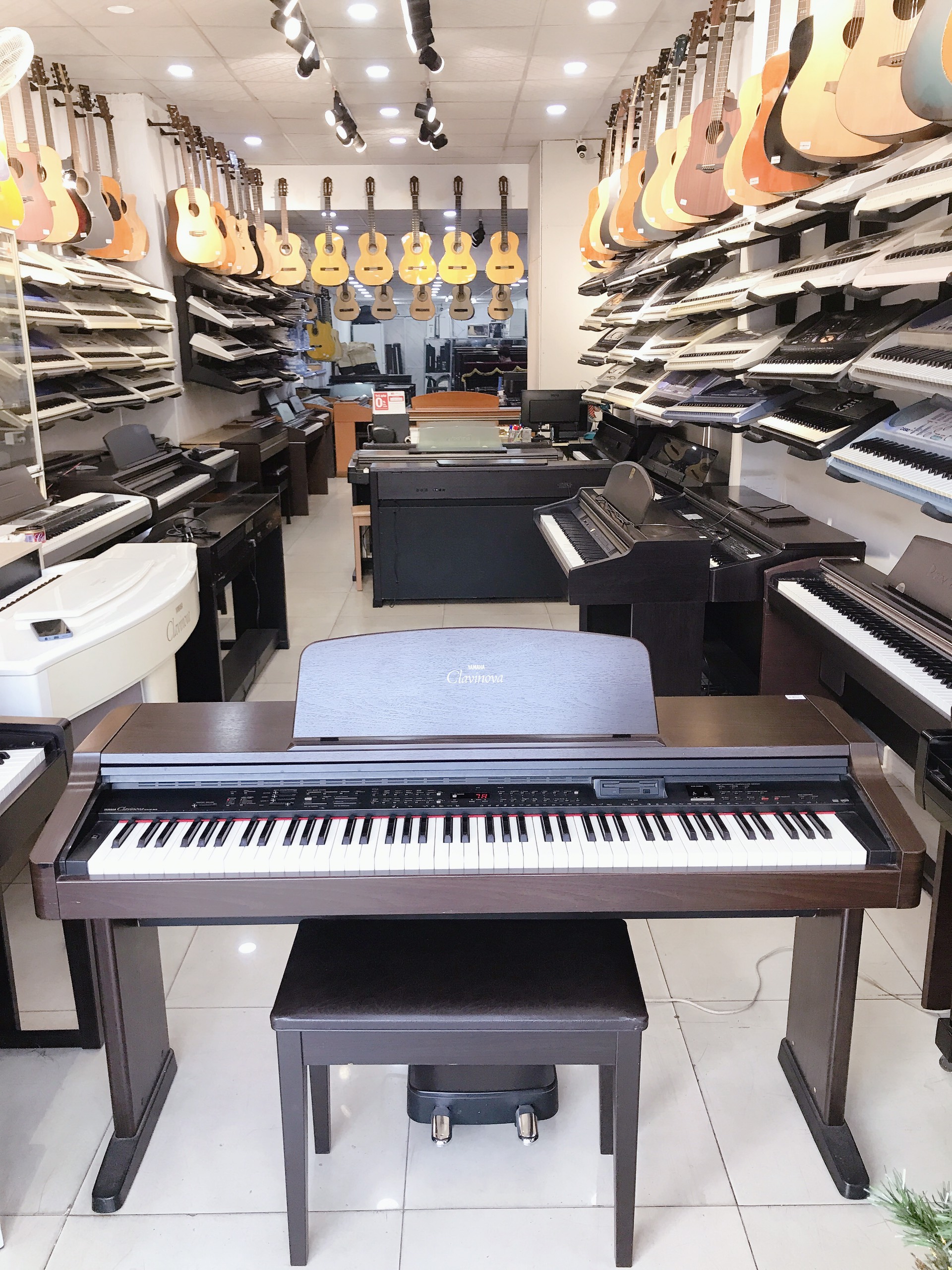 YAMAHA クラビノーバ CVP-83 電子ピアノ