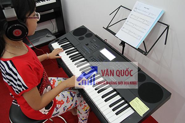 Học piano và organ cái nào khó hơn?