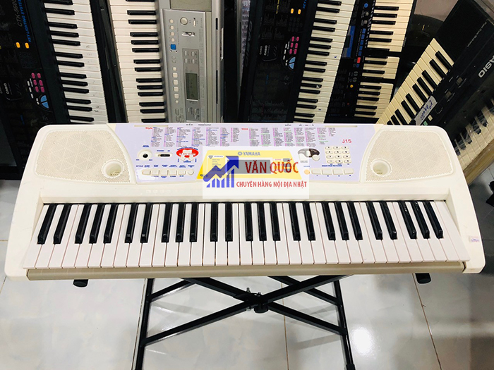 Đàn organ Yamaha EZ-J15