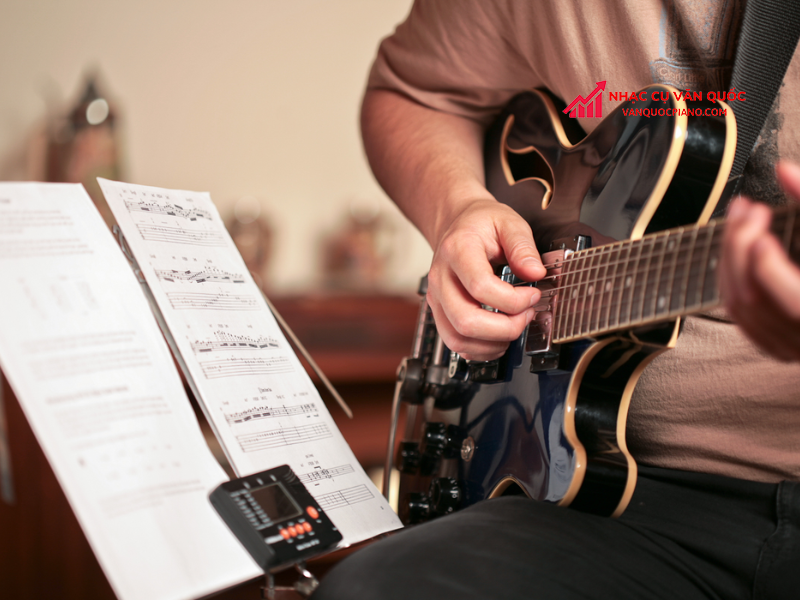 Dịch vụ cho thuê đàn guitar uy tín, giá rẻ tại TP HCM