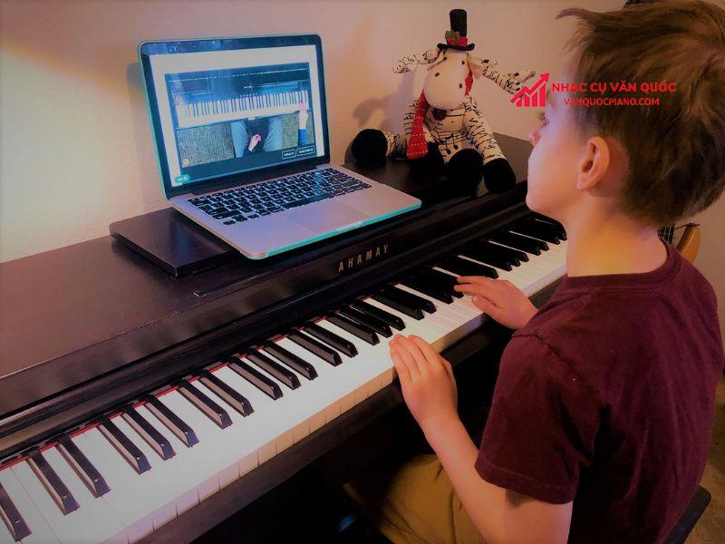 Các yếu tố ảnh hưởng đến giá đàn piano điện cho trẻ em