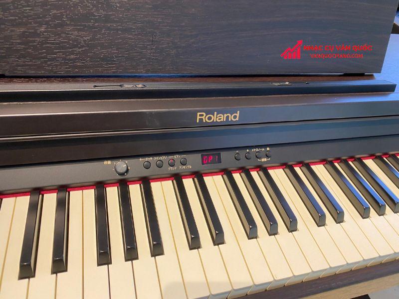 Đàn Piano điện Roland RP 301
