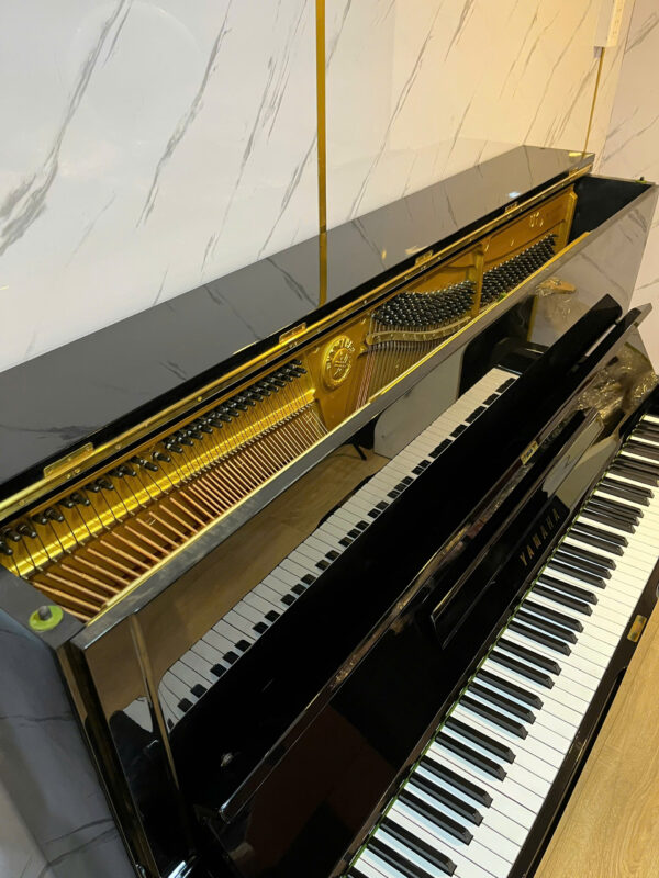 Đàn piano cơ Yamaha U1H Serial 2TR-2TR7