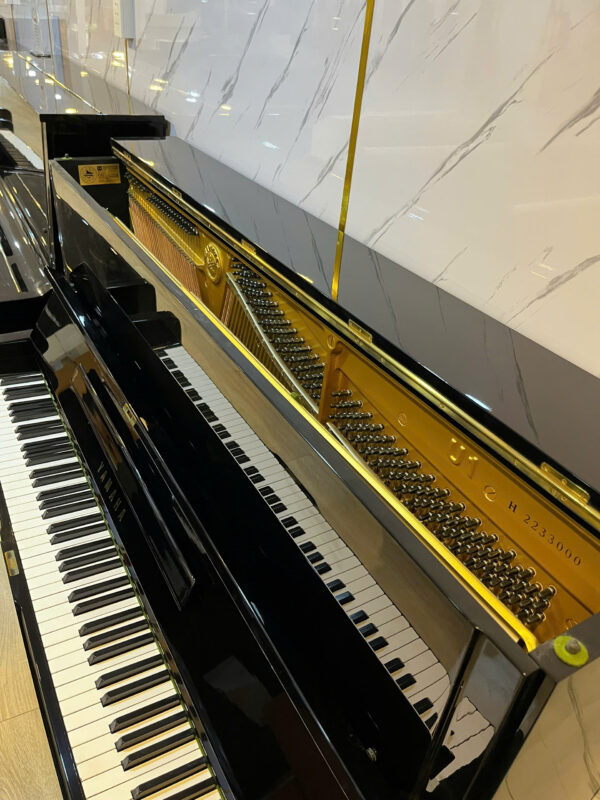 Đàn piano cơ Yamaha U1H Serial 2TR-2TR7